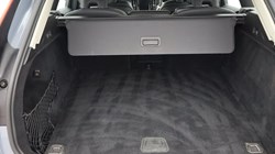 2023 (23) VOLVO XC60 2.0 B4P Plus Dark 5dr Geartronic 4861460