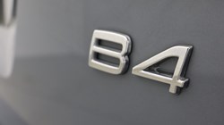 2023 (23) VOLVO XC60 2.0 B4P Plus Dark 5dr Geartronic 4861459