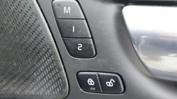 2023 (23) VOLVO XC60 2.0 B4P Plus Dark 5dr Geartronic 4861471