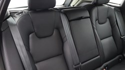 2023 (23) VOLVO XC60 2.0 B4P Plus Dark 5dr Geartronic 4861484