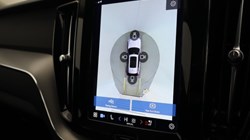 2023 (23) VOLVO XC60 2.0 B4P Plus Dark 5dr Geartronic 4861492