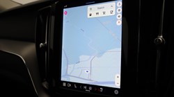 2023 (23) VOLVO XC60 2.0 B4P Plus Dark 5dr Geartronic 4861491