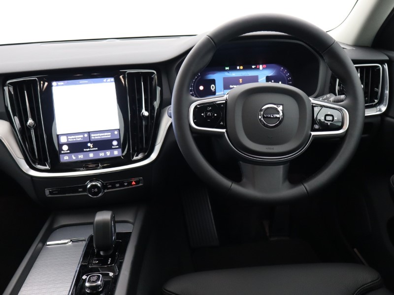 2025 (75) VOLVO V60 2.0 B4P Plus Dark 5dr Auto [7 speed] 4851343