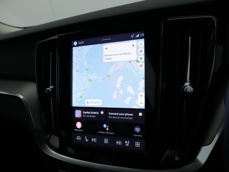 2025 (75) VOLVO V60 2.0 B4P Plus Dark 5dr Auto [7 speed] 4851348