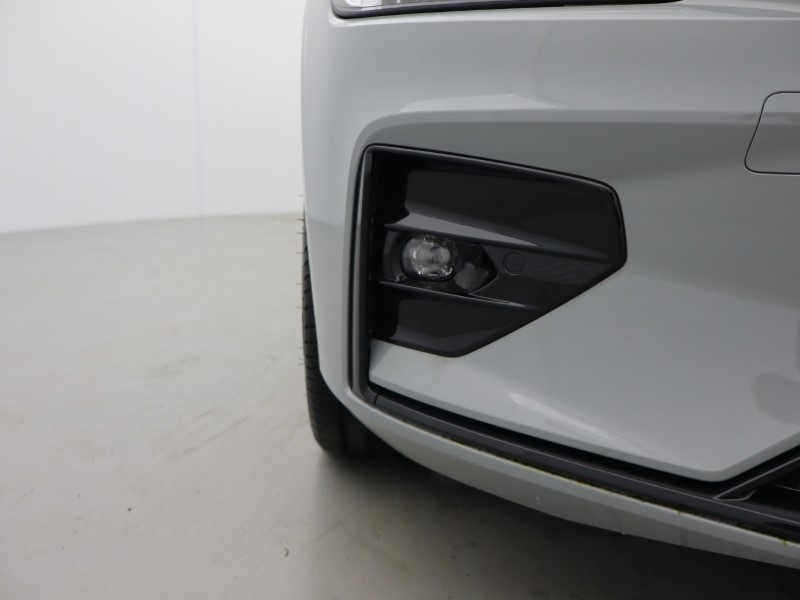 2025 (75) VOLVO V60 2.0 B4P Plus Dark 5dr Auto [7 speed] 4851317