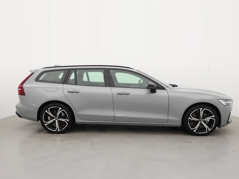 2025 (75) VOLVO V60 2.0 B4P Plus Dark 5dr Auto [7 speed] 4851305