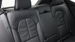2025 (25) VOLVO XC40 2.0 B4P Ultra Dark 5dr Auto *VAT QUALIFYING* 4882575