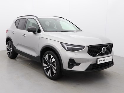2025 (25) VOLVO XC40 2.0 B4P Ultra Dark 5dr Auto