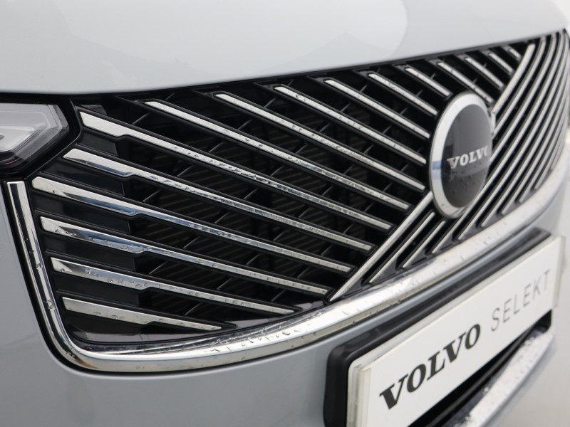 2025 (25) VOLVO XC90 2.0 B5P Core Bright 5dr AWD Geartronic *VAT QUALIFYING* 4870965