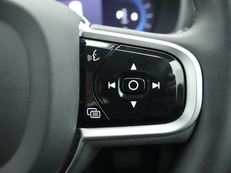 2025 (25) VOLVO XC90 2.0 B5P Core Bright 5dr AWD Geartronic *VAT QUALIFYING* 4871003