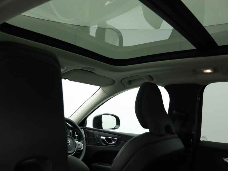 2025 (25) VOLVO XC60 2.0 T6 [350] RC PHEV Plus Dark 5dr AWD Geartronic  4894491