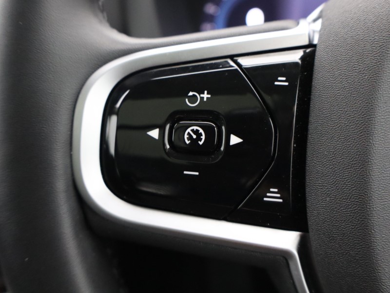 2025 (25) VOLVO XC60 2.0 T6 [350] RC PHEV Plus Dark 5dr AWD Geartronic  4894509