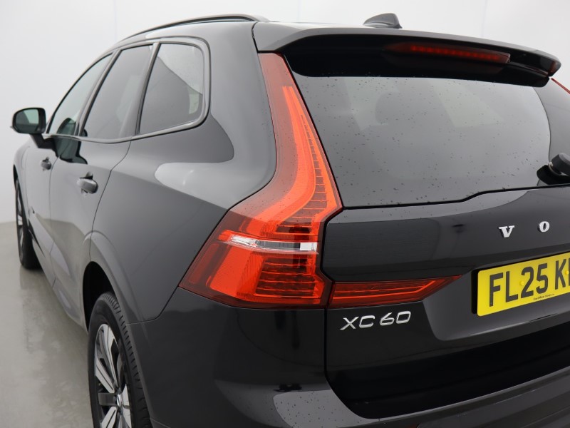 2025 (25) VOLVO XC60 2.0 T6 [350] RC PHEV Plus Dark 5dr AWD Geartronic  4894481