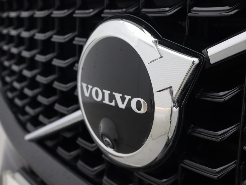 2025 (25) VOLVO XC60 2.0 T6 [350] RC PHEV Plus Dark 5dr AWD Geartronic  4894477