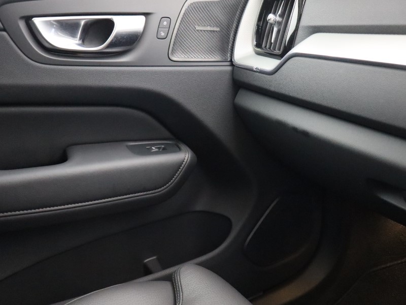 2025 (25) VOLVO XC60 2.0 T6 [350] RC PHEV Plus Dark 5dr AWD Geartronic  4894523