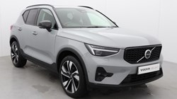2025 (25) VOLVO XC40 2.0 B4P Ultra Dark 5dr Auto *VAT QUALIFYING* 4878866