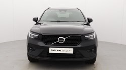 2025 (25) VOLVO XC40 2.0 B3P Plus Dark 5dr Auto *VAT QUALIFYING* 4935508