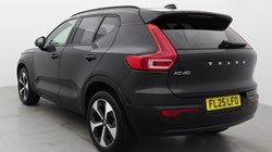 2025 (25) VOLVO XC40 2.0 B3P Plus Dark 5dr Auto *VAT QUALIFYING* 4934523