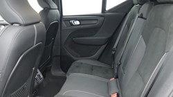 2025 (25) VOLVO XC40 2.0 B3P Plus Dark 5dr Auto *VAT QUALIFYING* 4934541