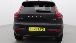 2025 (25) VOLVO XC40 2.0 B3P Plus Dark 5dr Auto *VAT QUALIFYING* 4934520