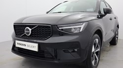 2025 (25) VOLVO XC40 2.0 B3P Plus Dark 5dr Auto *VAT QUALIFYING* 4934576