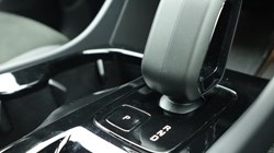 2025 (25) VOLVO XC40 2.0 B4P Plus Dark 5dr *VAT QUALIFYING* 4879683