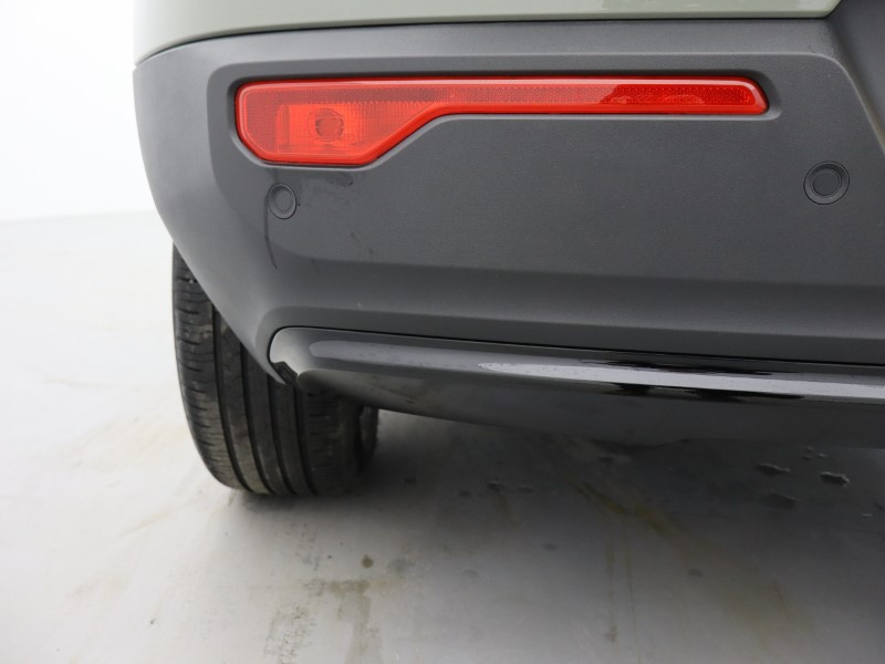 2025 (25) VOLVO XC40 2.0 B4P Plus Dark 5dr   *VAT QUALIFYING* 4879649