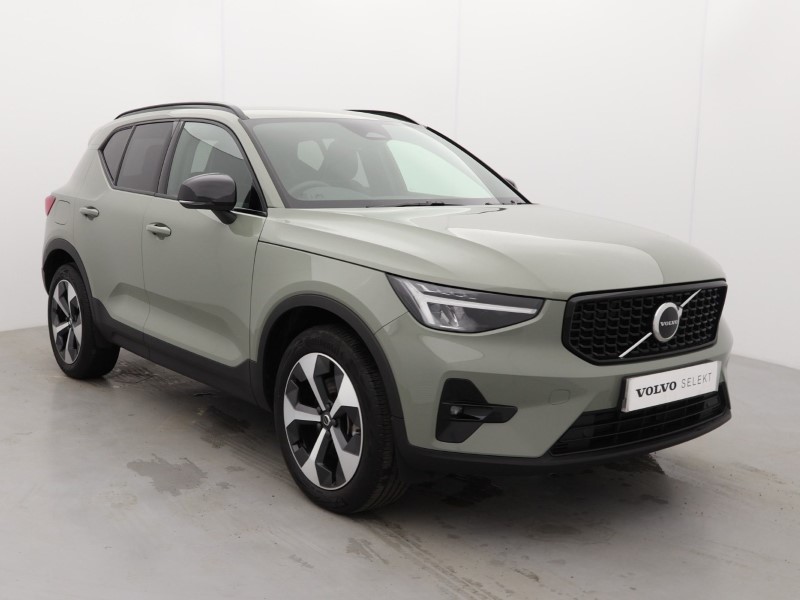 2025 (25) VOLVO XC40 2.0 B4P Plus Dark 5dr Auto