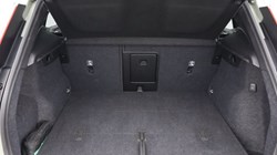 2025 (25) VOLVO XC40 2.0 B4P Plus Dark 5dr *VAT QUALIFYING* 4879646