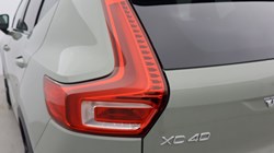 2025 (25) VOLVO XC40 2.0 B4P Plus Dark 5dr *VAT QUALIFYING* 4879643