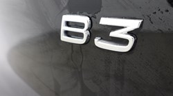 2025 (25) VOLVO XC40 2.0 B3P Plus Dark 5dr Auto 4898813