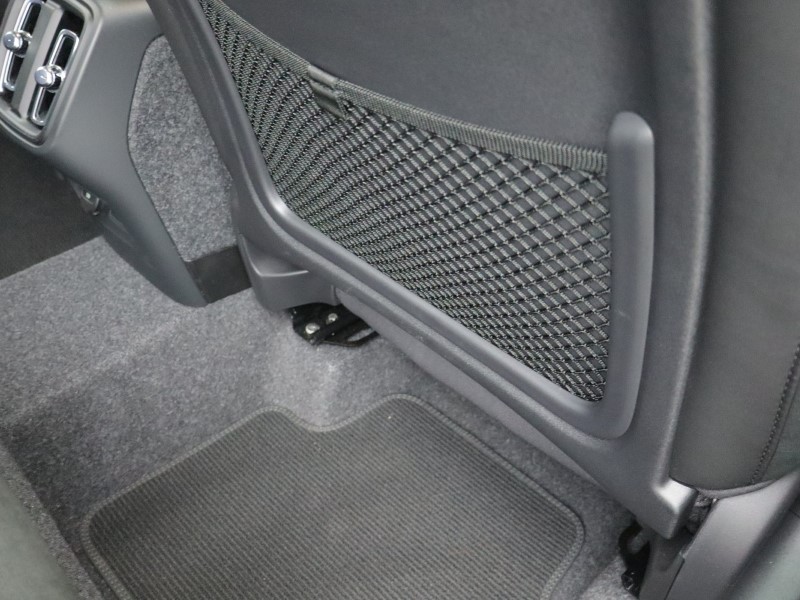 2025 (25) VOLVO XC40 2.0 B3P Plus Dark 5dr Auto 4898834