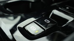 2025 (25) VOLVO XC40 2.0 B3P Plus Dark 5dr Auto 4898850