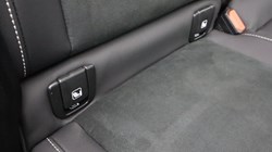 2025 (25) VOLVO XC40 2.0 B3P Plus Dark 5dr Auto 4898835