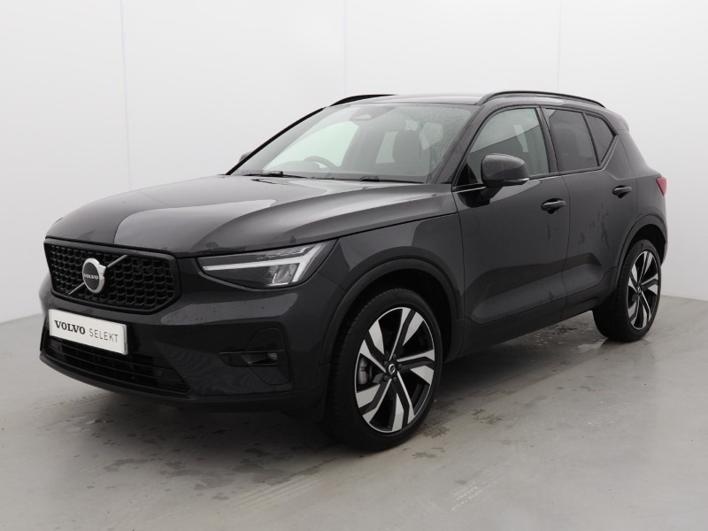 2025 (25) VOLVO XC40 2.0 B3P Plus Dark 5dr Auto 4898797