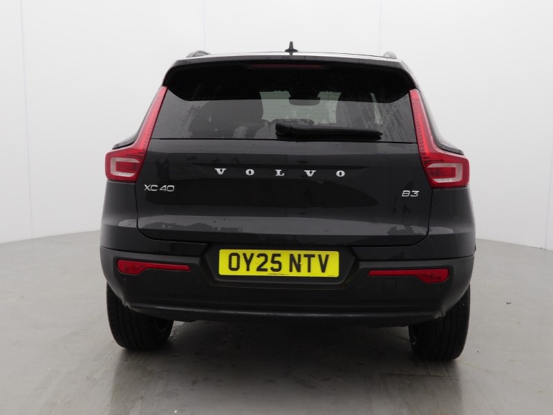 2025 (25) VOLVO XC40 2.0 B3P Plus Dark 5dr Auto 4898800