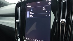 2025 (25) VOLVO XC40 2.0 B3P Plus Dark 5dr Auto 4898846