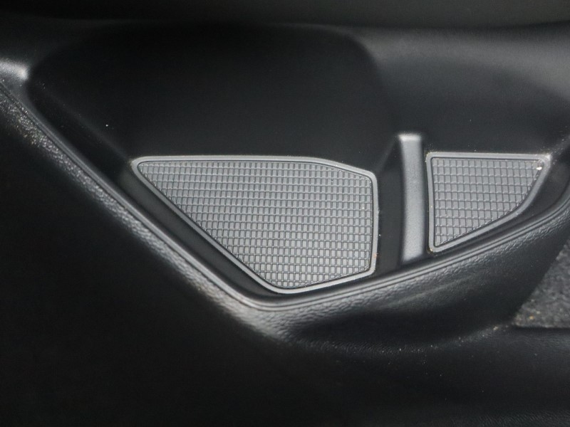 2025 (25) VOLVO XC40 2.0 B3P Plus Dark 5dr Auto 4898833