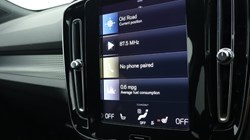 2020 (70) VOLVO XC40 2.0 B4P R DESIGN Pro 5dr Auto 4884946