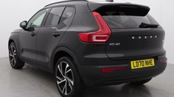 2020 (70) VOLVO XC40 2.0 B4P R DESIGN Pro 5dr Auto 4884907