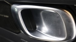 2020 (70) VOLVO XC40 2.0 B4P R DESIGN Pro 5dr Auto 4884928