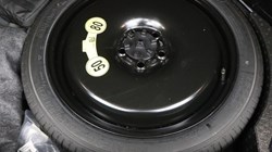 2025 (25) VOLVO XC40 2.0 B3P Core 5dr Auto *VAT QUALIFYING* 4896897