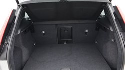 2025 (25) VOLVO XC40 2.0 B3P Core 5dr Auto *VAT QUALIFYING* 4896895