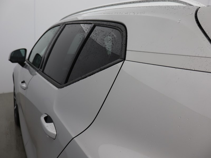 2025 (25) VOLVO XC40 2.0 B3P Core 5dr Auto *VAT QUALIFYING* 4896899