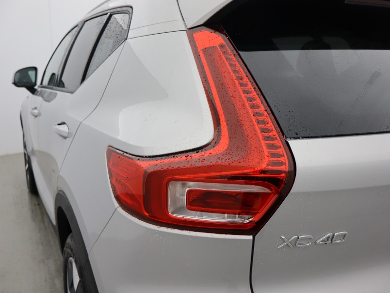 2025 (25) VOLVO XC40 2.0 B3P Core 5dr Auto *VAT QUALIFYING* 4896892