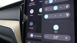 2025 (25) VOLVO XC60 2.0 B5P Ultra Dark 5dr AWD Geartronic 4899774