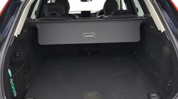 2025 (25) VOLVO XC60 2.0 B5P Ultra Dark 5dr AWD Geartronic 4899733