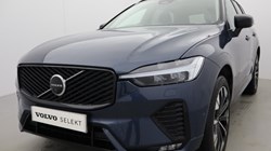 2025 (25) VOLVO XC60 2.0 B5P Ultra Dark 5dr AWD Geartronic 4899727