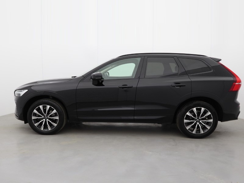 2022 (22) VOLVO XC60 2.0 B5P Plus Dark 5dr AWD Geartronic 4904262