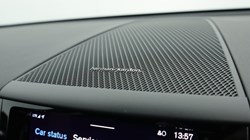 2022 (22) VOLVO XC60 2.0 B5P Plus Dark 5dr AWD Geartronic 4904257